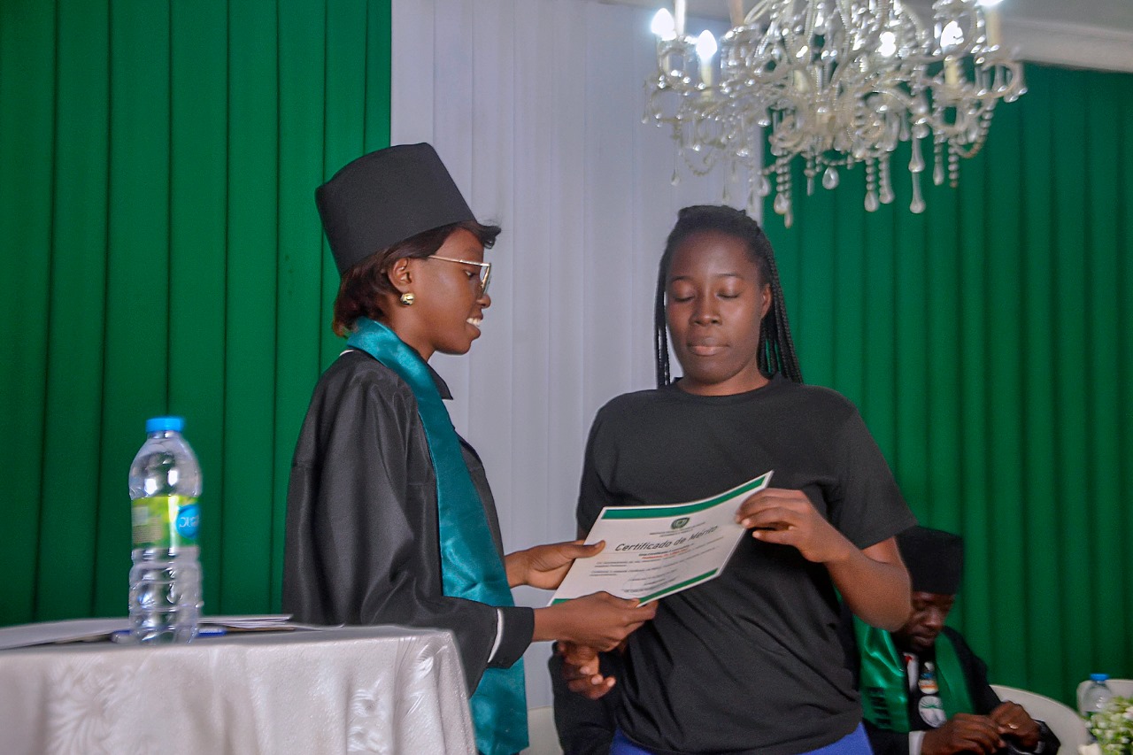 Imagem institucional 027