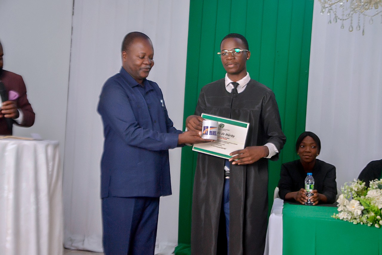 Imagem institucional 038