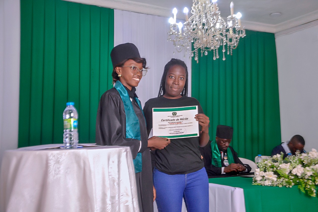 Imagem institucional 043