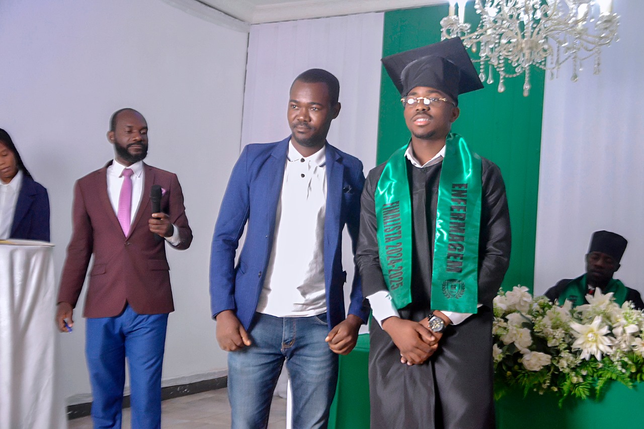 Imagem institucional 057